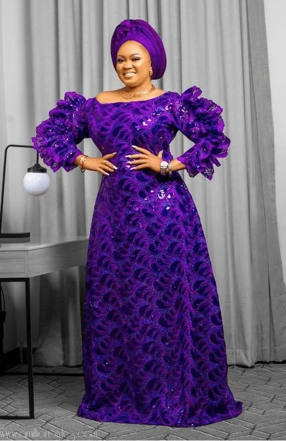 Latest Bubu Lace Gown Style