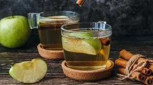 Suffering from Dandruff? Use Apple Cider Vinegar The Surprising and Simple Solution!