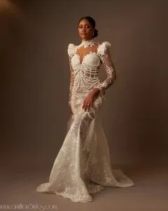 Achieve the Perfect Blend of Classic and Modern Styles on Your Wedding Day with this Inspirational Guide