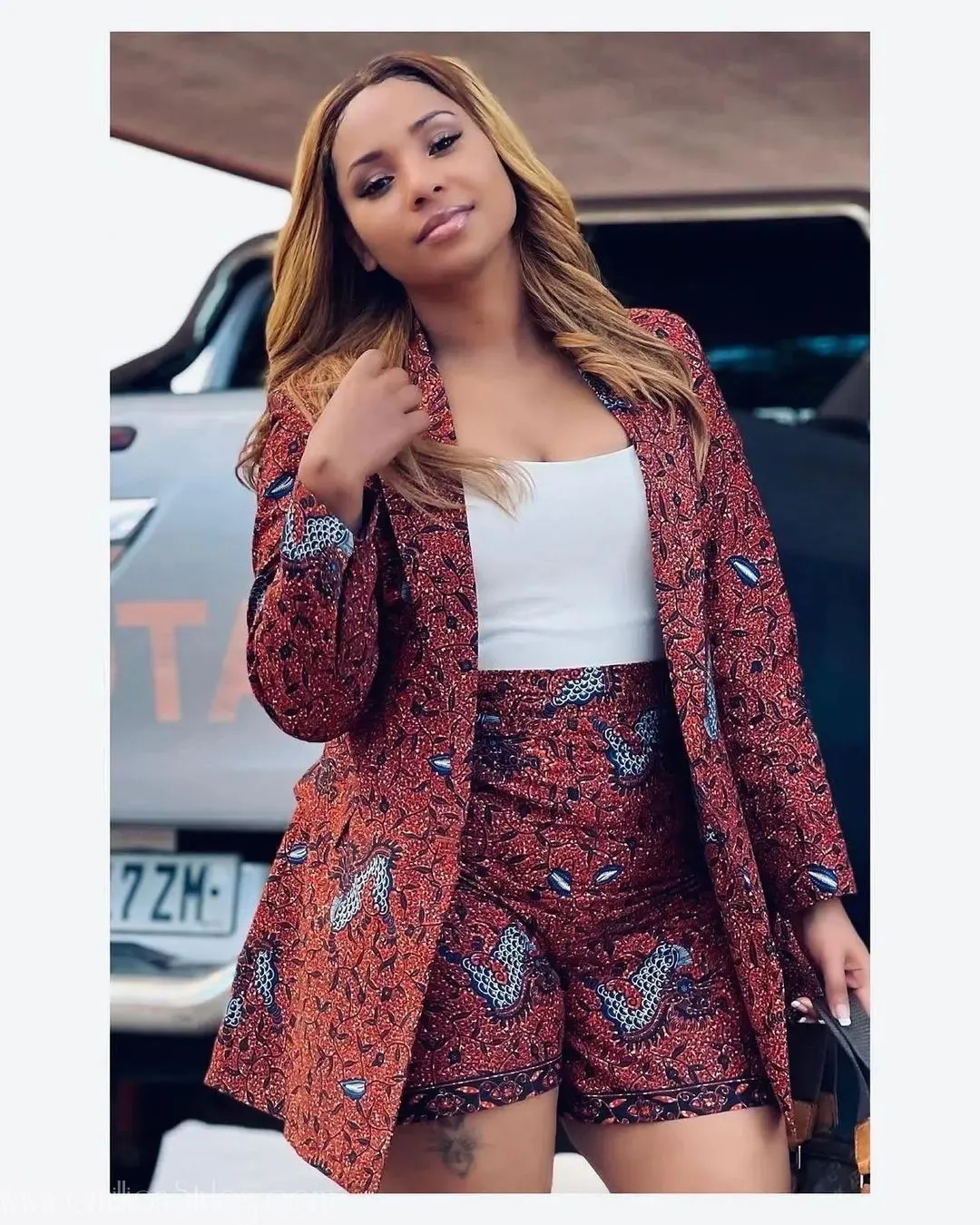 Unleash Your Inner Fashionista with These Stylish Ankara Suits