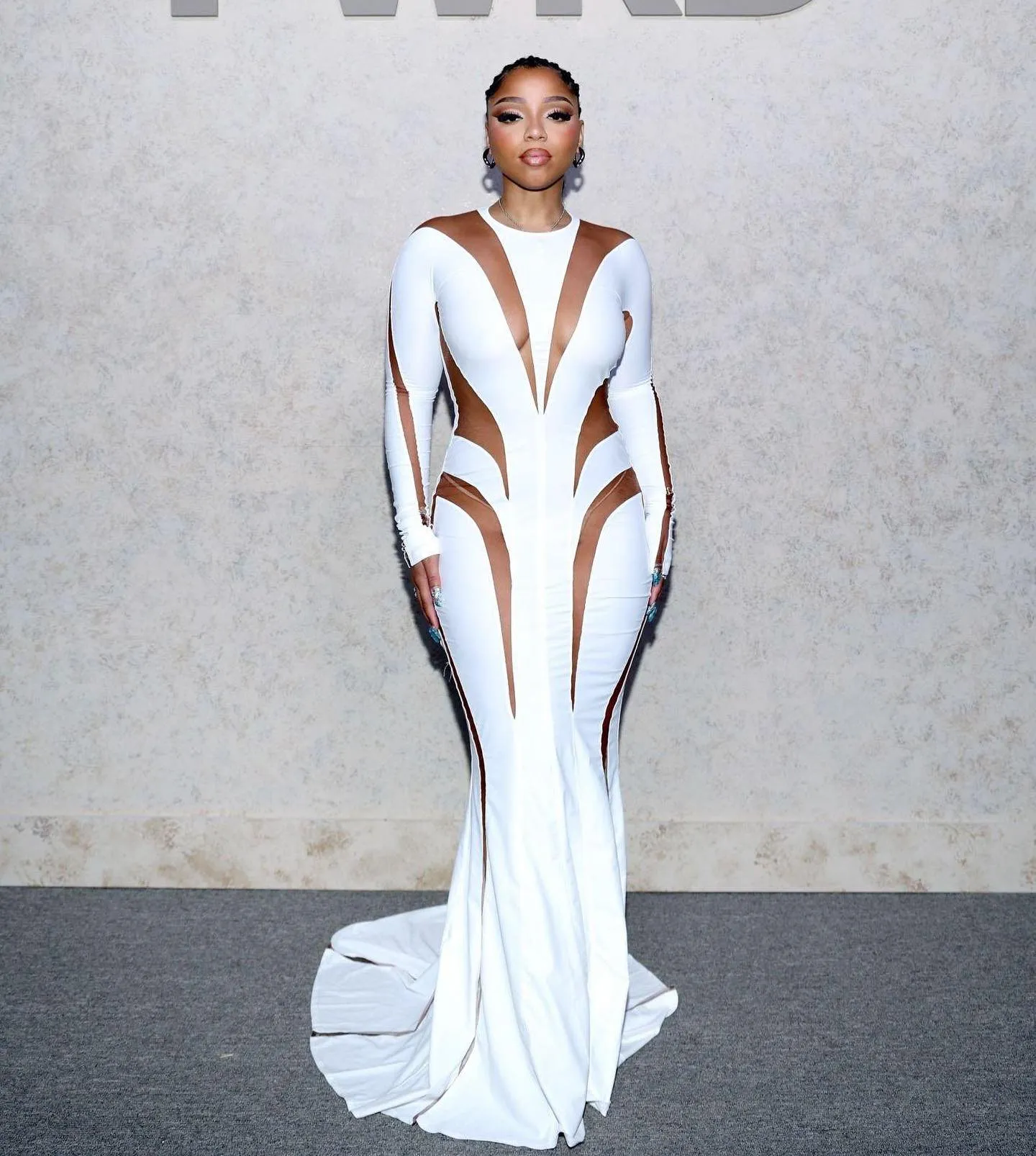 #ChloeBailey wore #Mugler to the Hall Of Fame Induction Celebration for #DwyaneW
