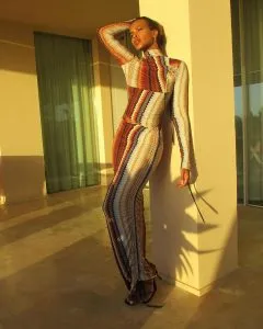 #SabrinaElba posed for the 'Gram in a #Missoni look, styled by @thekimbino. Hot!
