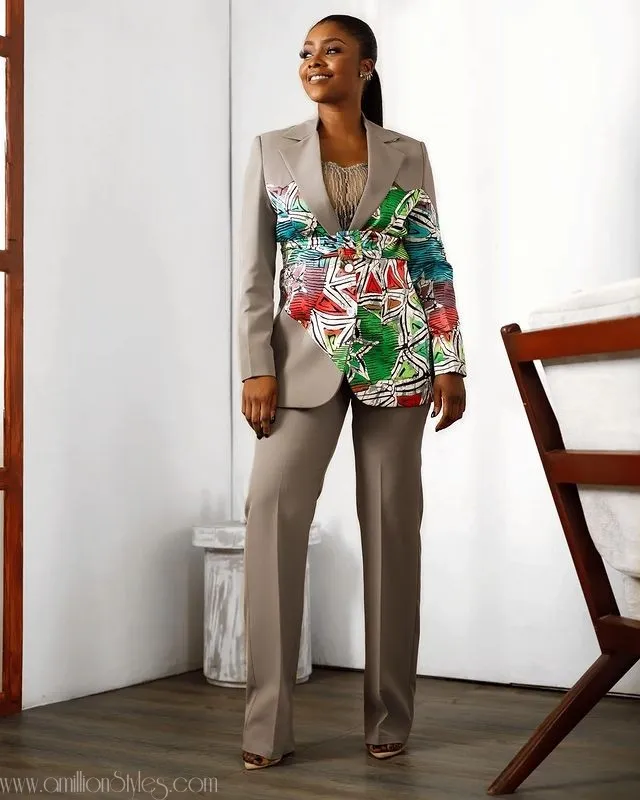 Monday Ankara Suits For The Trendy Woman