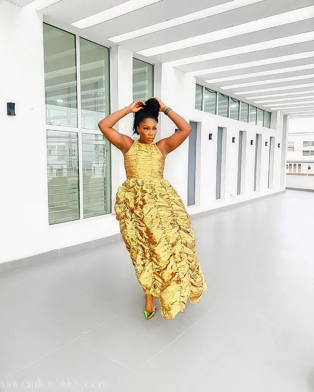Elegance Redefined: Embracing Rich Aunty Styles for Timeless Fashion