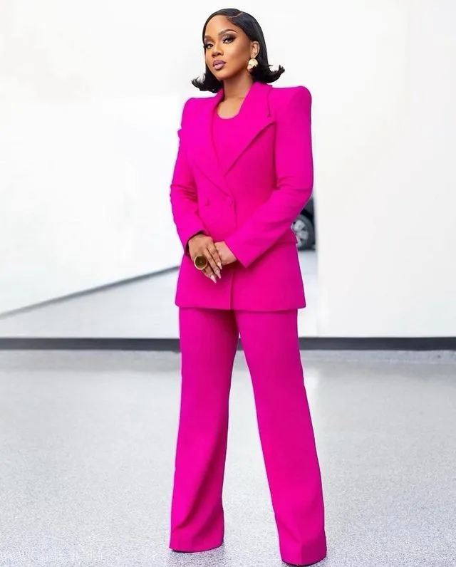 Sarah Jake Robert’s Fashion Is The Height Of Beautiful Decency