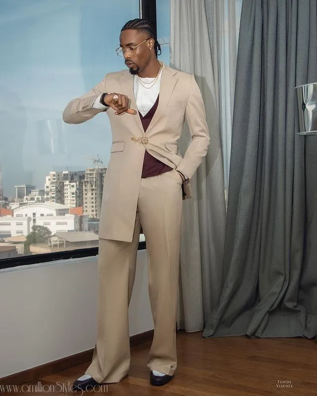 MCM: Neo Mobor Akpofure Giving Us Stylish Vibes