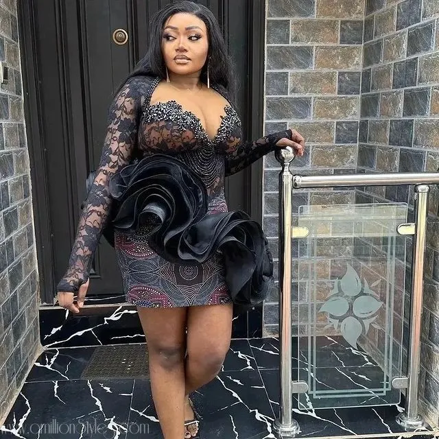Have Fun With Flirty, Short Ankara Styles