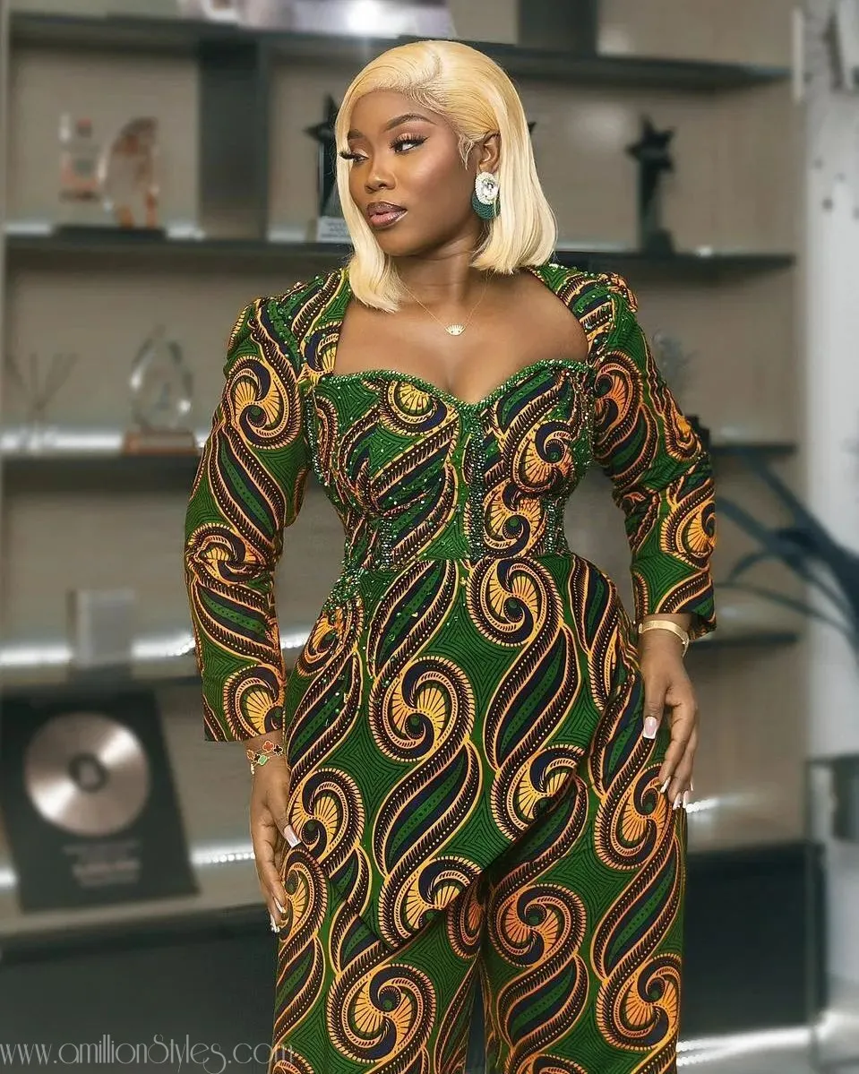 9 Perfect Ankara Tops For The Weekend