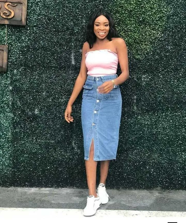 Let's Look At 12 Cute Ways To Style Denim!! 