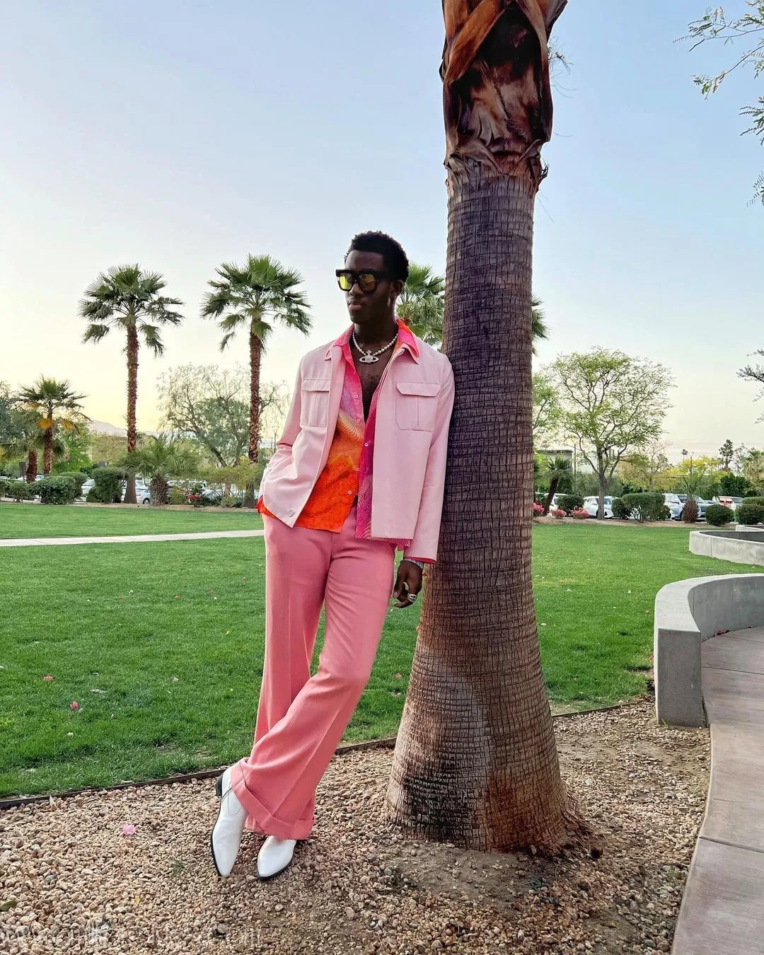 MCM: Wisdom Kaye And His Colorful Styles