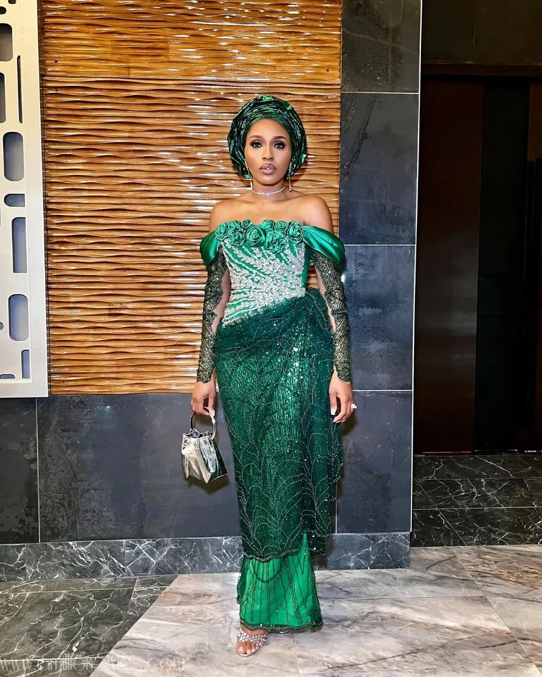 15 Elegant Wedding Guest Looks That Are Back To Back Hits